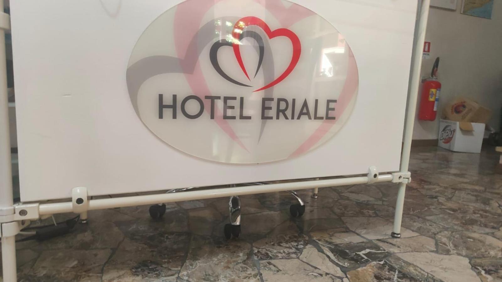 Hotel Eriale Rimini Eksteriør billede
