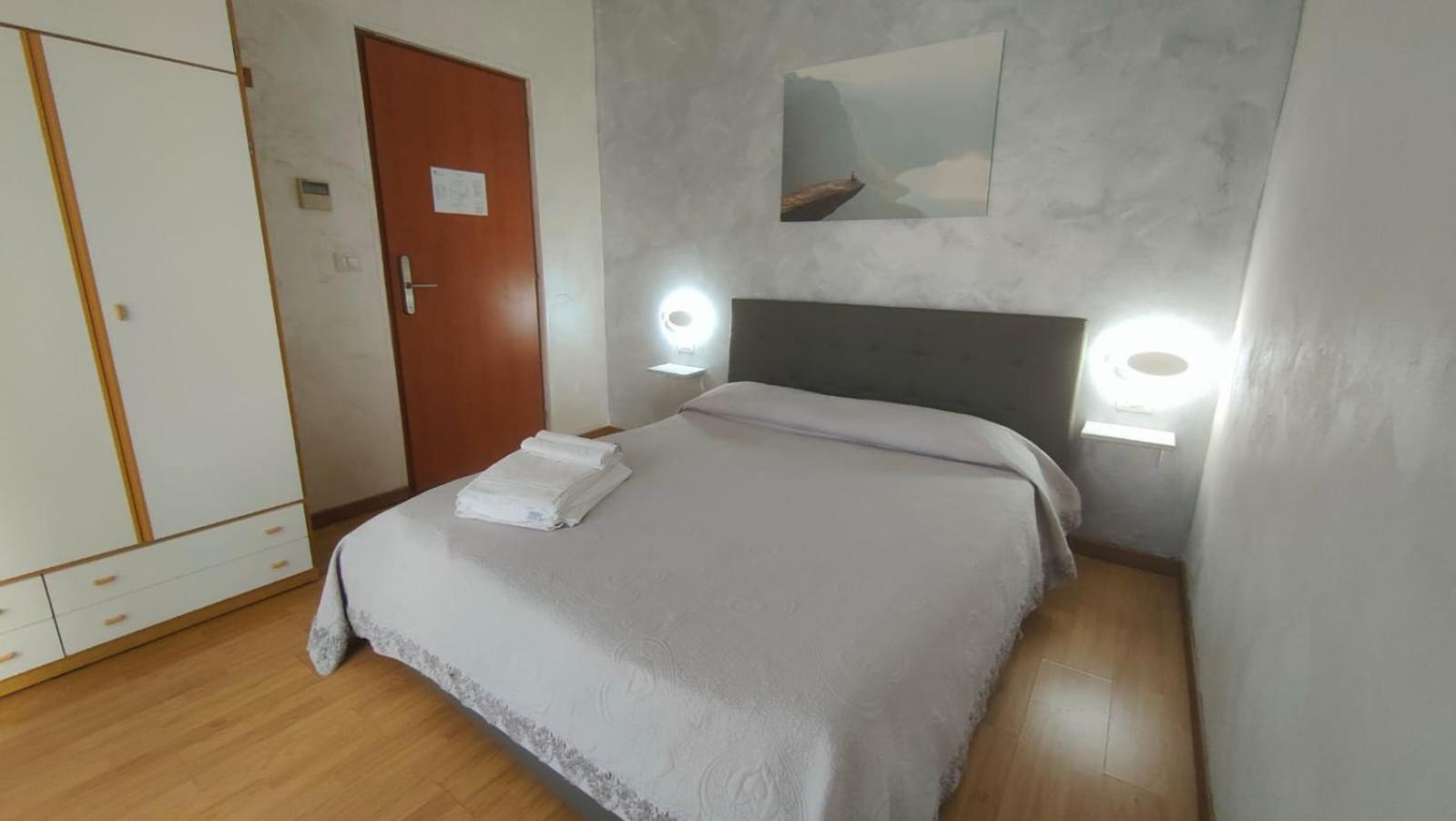 Hotel Eriale Rimini Eksteriør billede